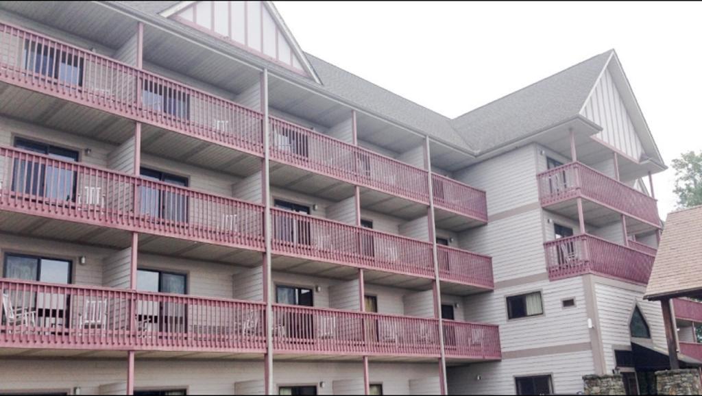Days Inn By Wyndham Waynesville Nc Exterior photo
