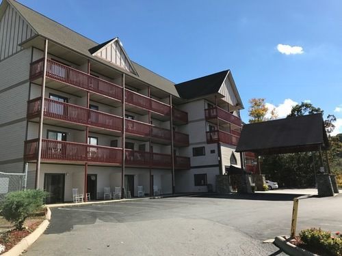 Days Inn By Wyndham Waynesville Nc Exterior photo