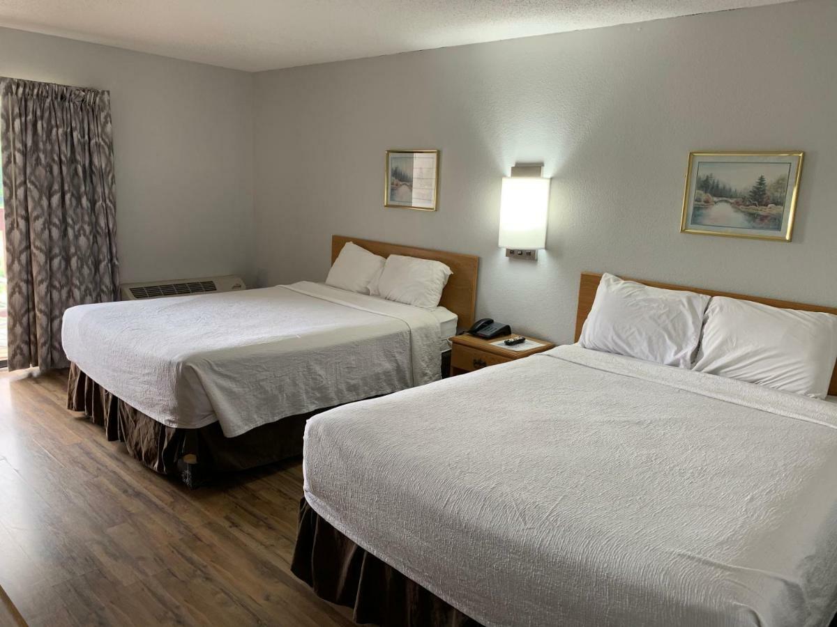 Days Inn By Wyndham Waynesville Nc Exterior photo